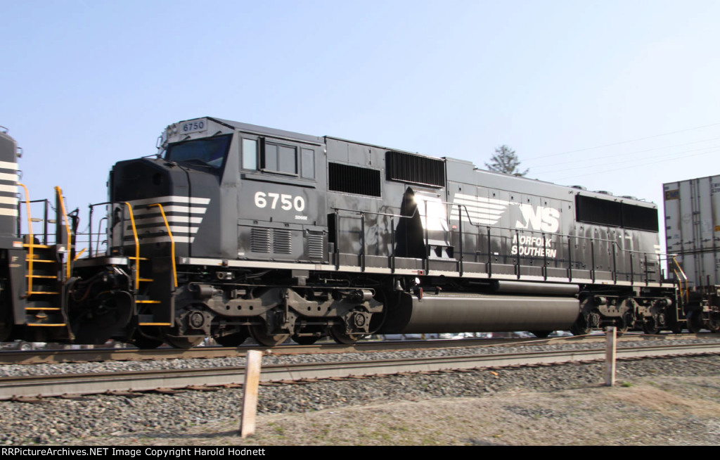 NS 6750